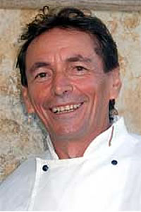 Chef Jos&eacute; Apolin&aacute;rio Sousa